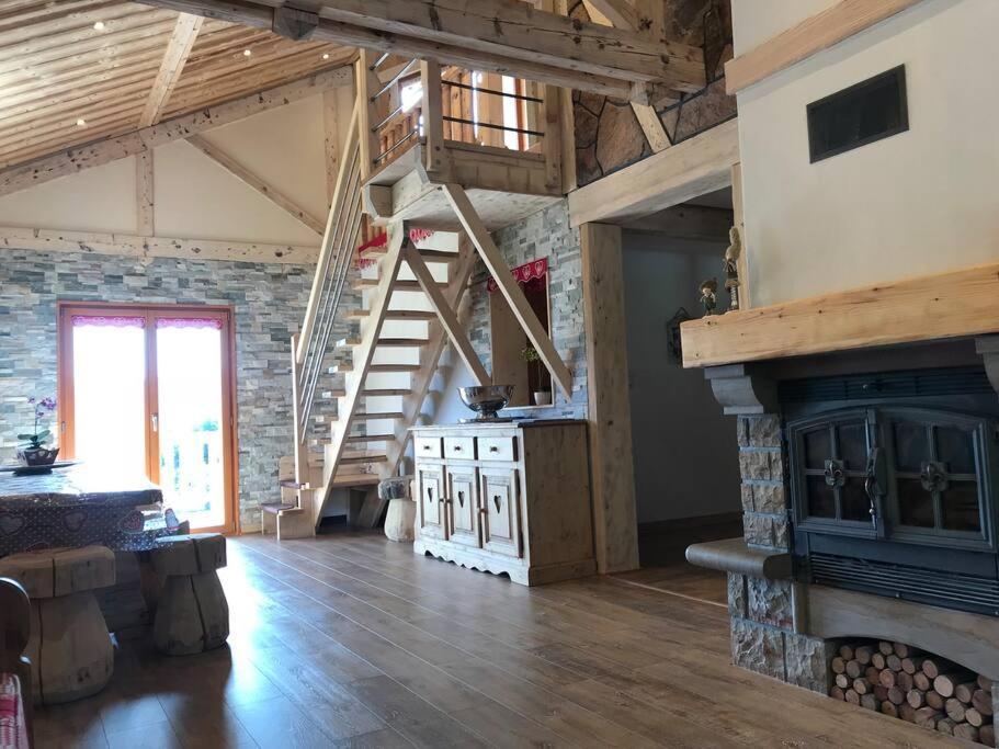 Chalet Spa Le Diamant Nathalie Mn La Rouge لابْريسْ المظهر الخارجي الصورة