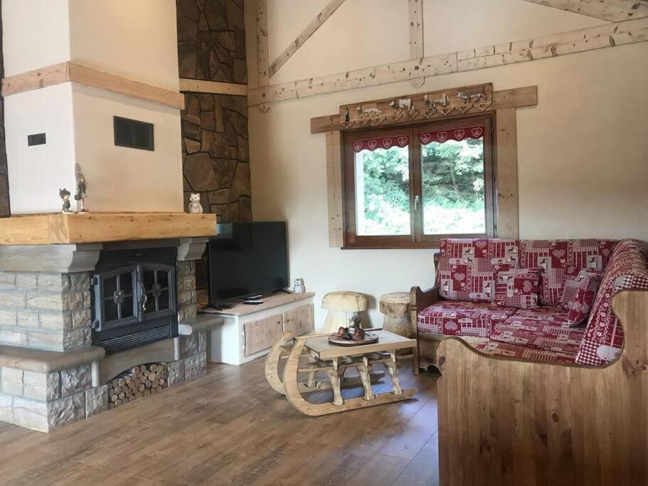 Chalet Spa Le Diamant Nathalie Mn La Rouge لابْريسْ المظهر الخارجي الصورة